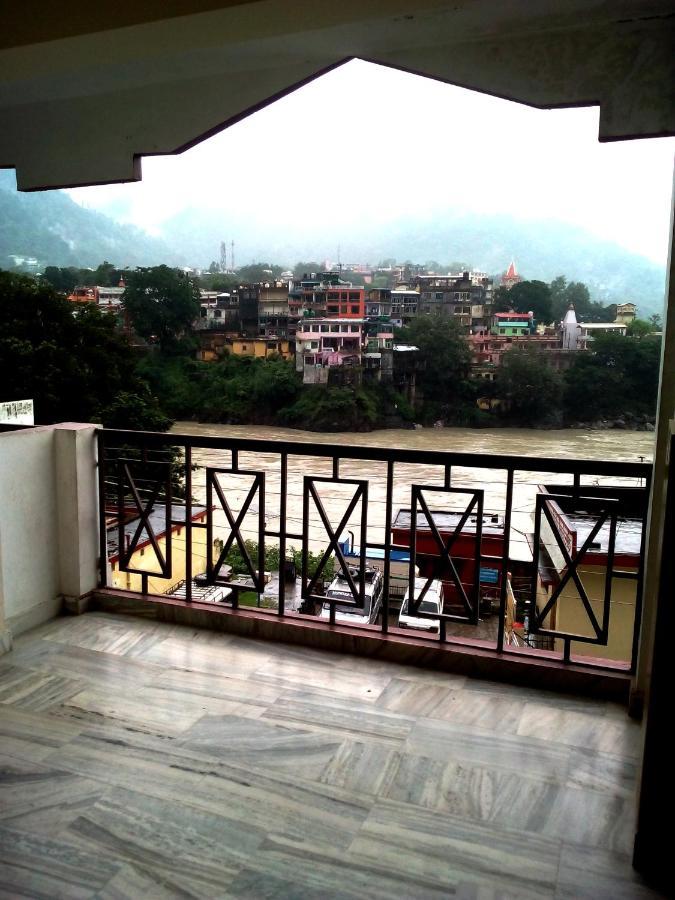 רישיקש Hotel Surya Laxman Jhula מראה חיצוני תמונה