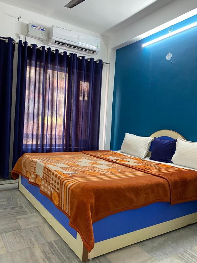 רישיקש Hotel Surya Laxman Jhula מראה חיצוני תמונה